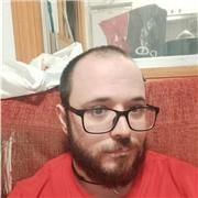 Profesor titulado de Geografía e Historia con cuatro meses de experiencia y título de C1 de inglés.